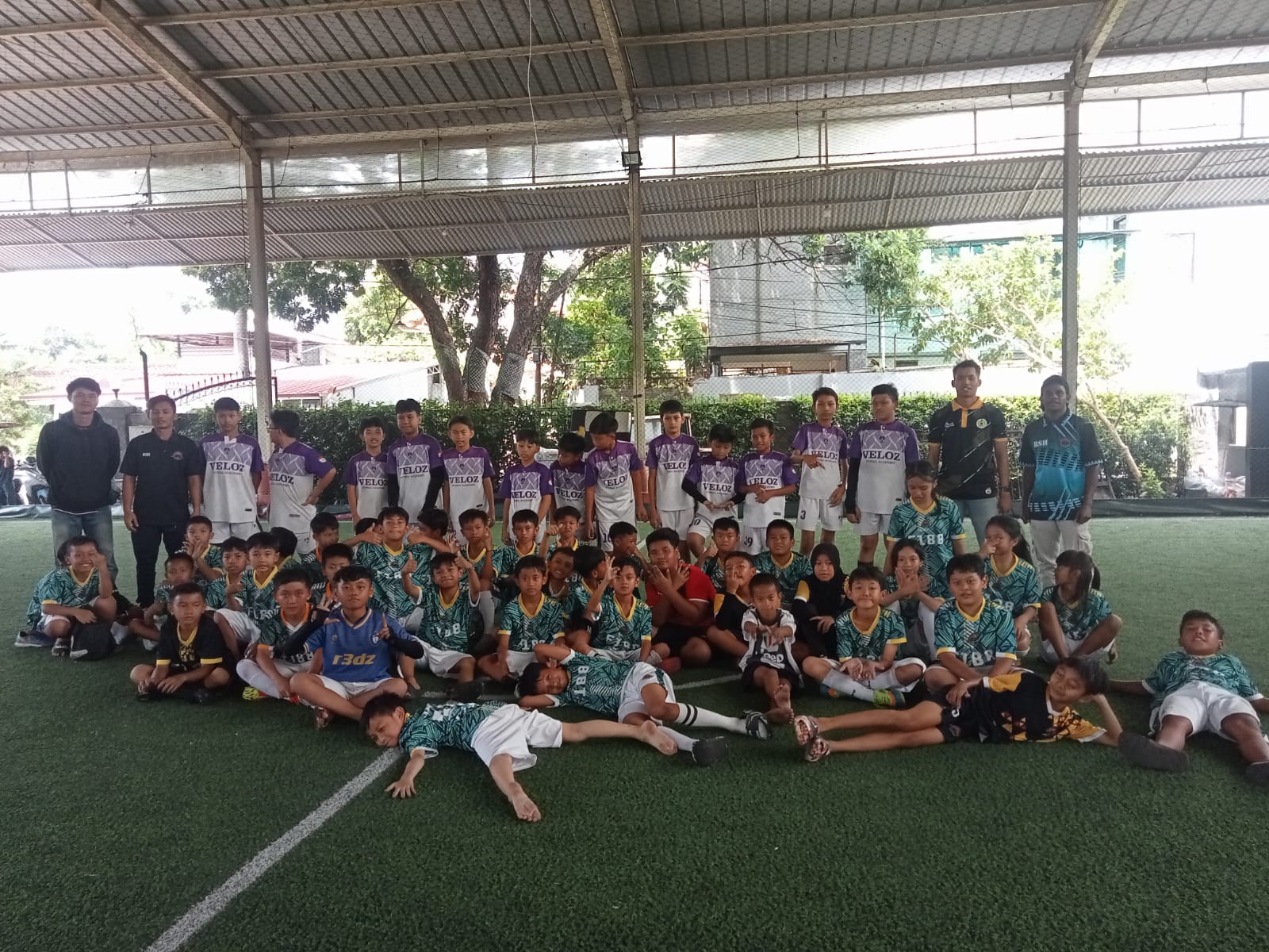 foto bersama sesudah pertandingan