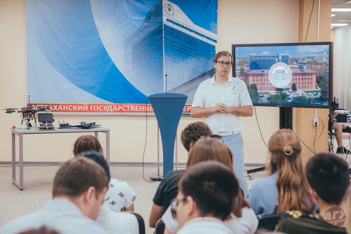 климов яргу. университет 20 30. кластер октава тула. п. 20 инициатив.