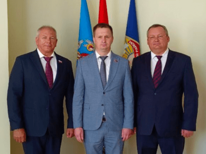 Председатель астраханской облдумы обсудил перспективы сотрудничества в Минске