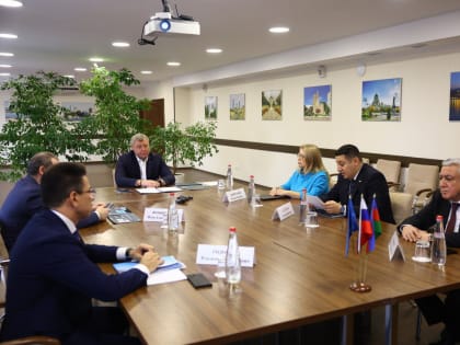 Деловая активность Азербайджанского центра в Астрахани за год