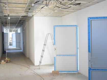 В поликлинике посёлка Володарский приступили к отделке помещений