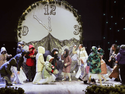 Астраханский проект по проведению благотворительных елок получит грант