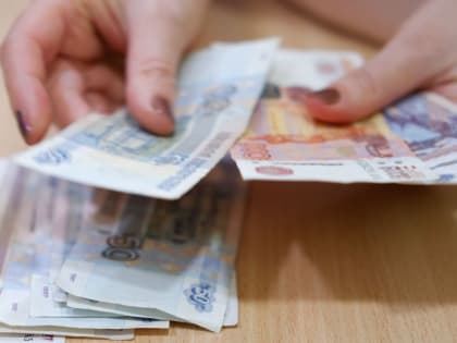 Какие пенсии получают чиновники и депутаты