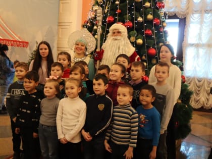 В Астраханском Государственном Театре Оперы и Балета Новогоднее представление «Мороз Иванович»