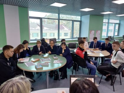 В АГУ прошёл видеолекторий к 80-летию Сталинградской битвы