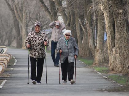 Кому поднимут пенсии со следующего месяца