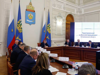 Бабушкин призвал не допустить массового истребления рыбы в Астраханской области