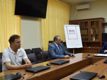 Пятый кандидат в губернаторы Астраханской области принес документы на регистрацию