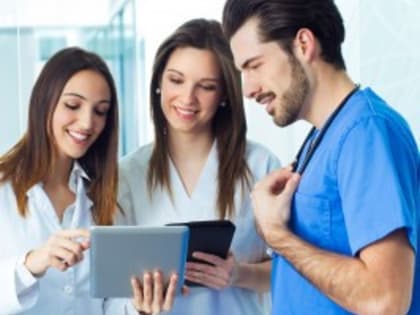 Астраханцы смогут получить бесплатную онлайн-консультацию от врачей