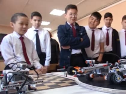 Маленьких астраханцев обучают современным технологиям