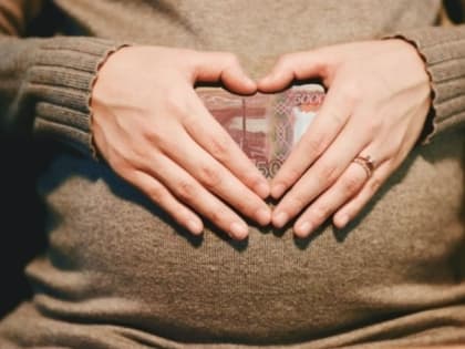 Астраханка подозревается в мошенничестве с сертификатом