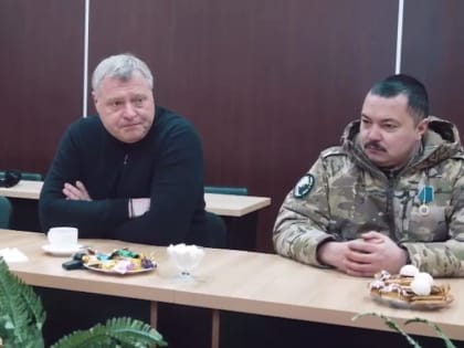 «Не теряйте время»: Игорь Бабушкин встретился с бойцами в зоне СВО