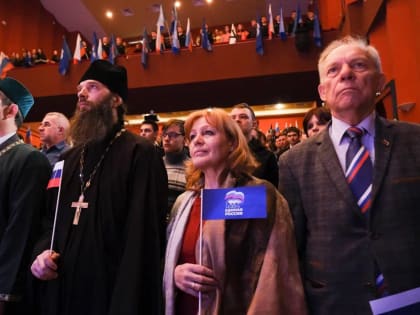 В Астрахани прошёл митинг-концерт «Zа мир! Zа Россию! Zа Президента!»