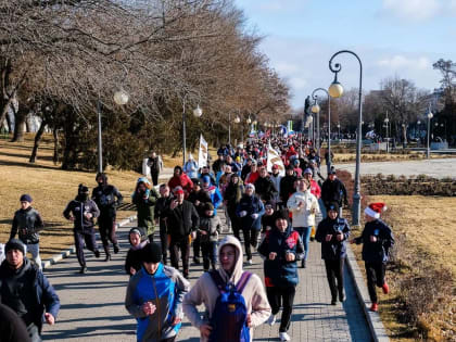 Астраханцы встретили первый день нового года пробежкой
