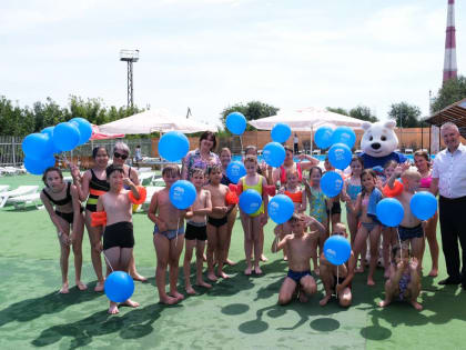 «Единая Россия» организовала праздник для детей из Икрянинского района