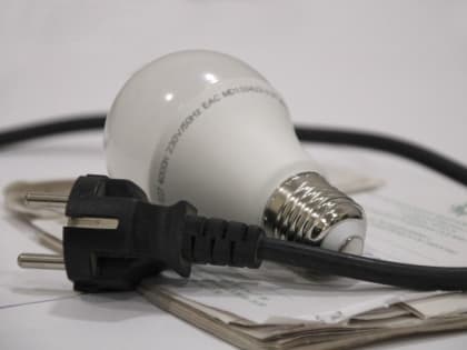 Вдвое поднять тарифы на электричество предложил замминистра энергетики 