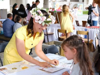 В Астрахани отметили День семьи, любви и верности