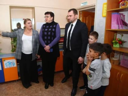 Представители «Единой России» в Астрахани проверили обеспеченность питанием учеников школы №106