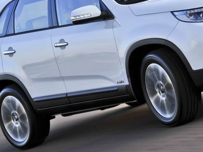 У астраханца угнали автомобиль