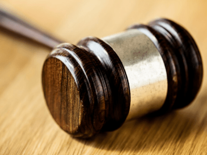 В Астрахани трио «курьеров» украло у пенсионеров почти 2 миллиона