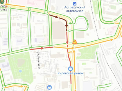 В первый день работы в Астрахани два новых автобуса попали в аварии