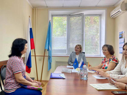 Около тысячи астраханцев задали вопросы в общерегиональный день приёма граждан