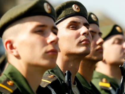 Отбор кандидатов на военную службу в нацгвардии РФ в ДНР