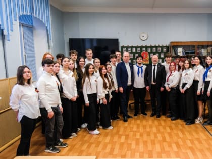 Разговоры о важном: что значит служить Отечеству?…