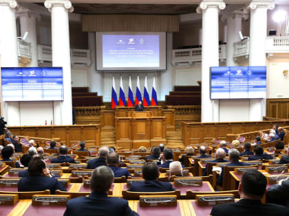 Глава государства встретился с Советом законодателей России