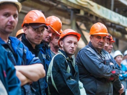 Каких специалистов не хватает астраханскому судостроению