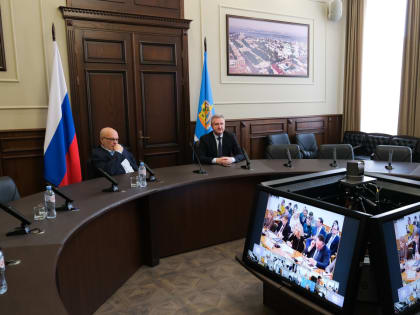 Астраханские депутаты приняли участие в презентации нацпроекта «Семья»