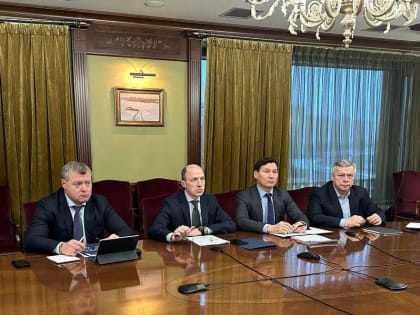 Бабушкин доложил Хуснуллину о ситуации с обманутыми дольщиками в Астрахани