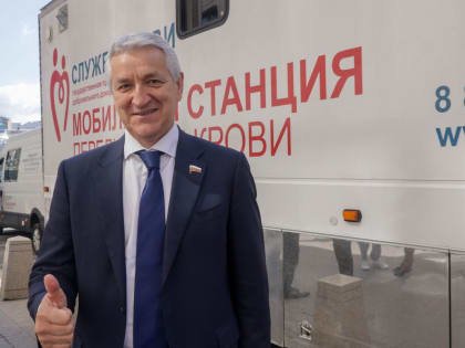 Депутаты Государственной Думы от «Единой России» сдали кровь для пострадавших от терактов в Дагестане и Севастополе