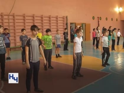 Школьников пустят на физкультуру только с медсправкой