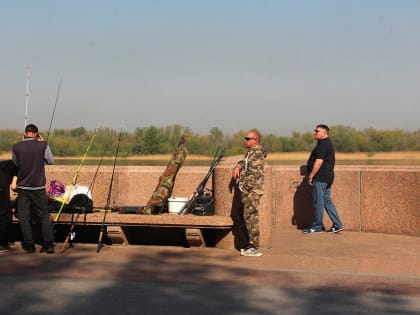 Открытие сезона астраханской рыбалки вызвало небывалый ажиотаж