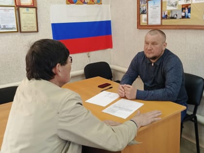 Николай Шайдин провёл личный прием граждан на округе