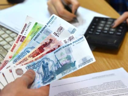 С января 2023 года астраханцам повысили ряд пособий и выплат