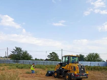 «Единая Россия» контролирует строительство и ремонт соцобъектов в Енотаевском районе