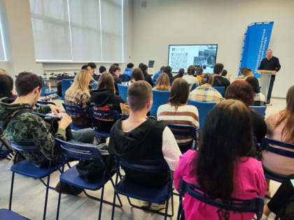 Студентам Астраханского политехнического колледжа рассказали о блокаде Ленинграда