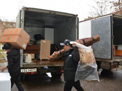 Администрация города продолжает оказывать помощь по вывозу вещей из квартир обрушившегося дома