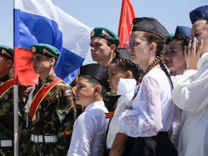 Депутаты приняли закон о патриотическом воспитании в Астраханской области