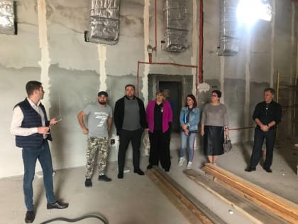 «Партийный десант» посетил дом культуры в селе Разночиновка Наримановского района в рамках народной программы.