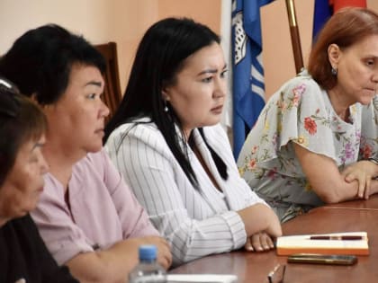 Возглавившая Володарский район чиновница стала активным пользователем Telegram