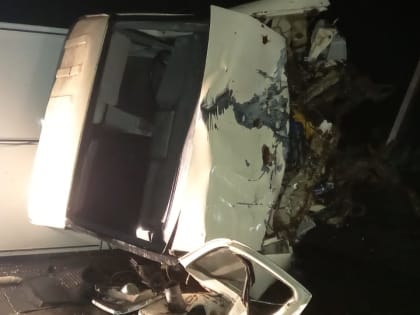 В Советском районе Астрахани столкнулись три автомобиля. Есть погибшие 