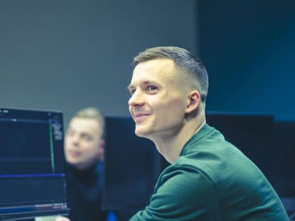 В Астрахани ищут людей на ИТ-курсы Web-разработки с трудоустройством.