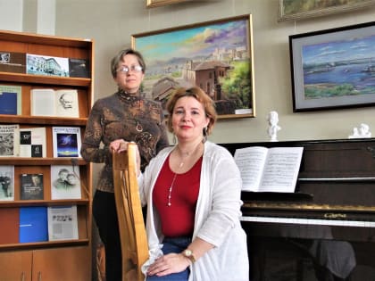 Библиотеке Крупской 185 лет: о раритетах отдела литературы по искусству