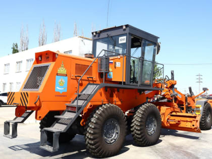 Кременской район ЛНР получил от Астрахани нужную технику и другую помощь