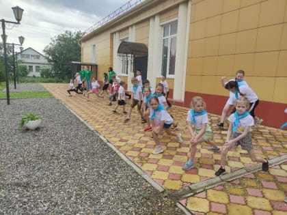 Завершилась первая неделя досуговой площадки в Районном Доме культуры