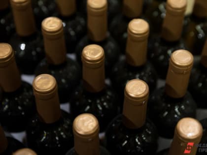 Астрахань и Оля могут стать портами для импортного алкоголя