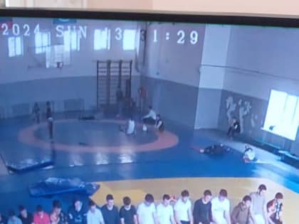 Ради совершения намаза в астраханской спортивной школе выгнали русских